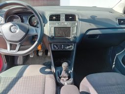 
Volkswagen Polo full									