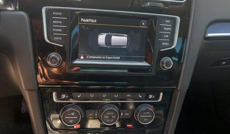 
Volkswagen golf serie R full									