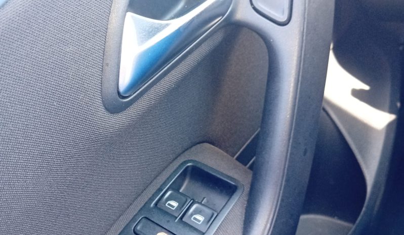 
Volkswagen golf serie R full									