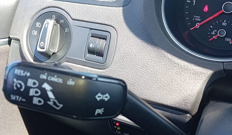 
Volkswagen golf serie R full									