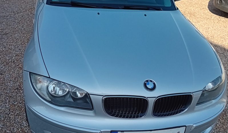 
								BMW SERIE 1 full									