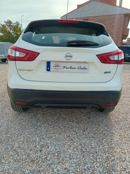 
nissan qashqai 4×4 full									