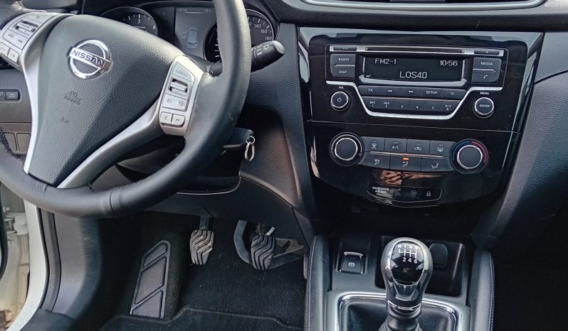 
nissan qashqai 4×4 full									