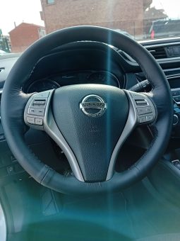 
nissan qashqai 4×4 full									