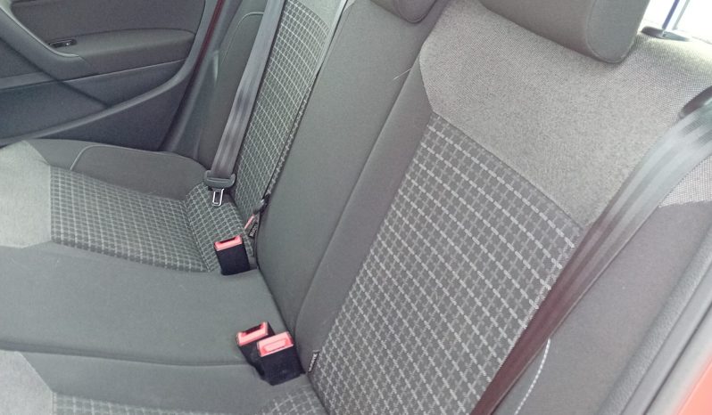 
volkswagen polo full									