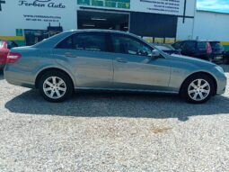 
MERCEDES E220 full									