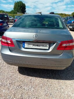 
MERCEDES E220 full									