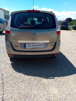 
RENAULT SCENIC full									