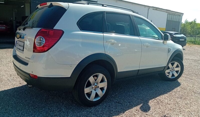 
CHEVROLET CAPTIVA 2.0VCDI LS7 full									