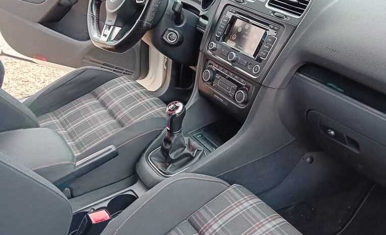 
Volkswagen Golf gti full									